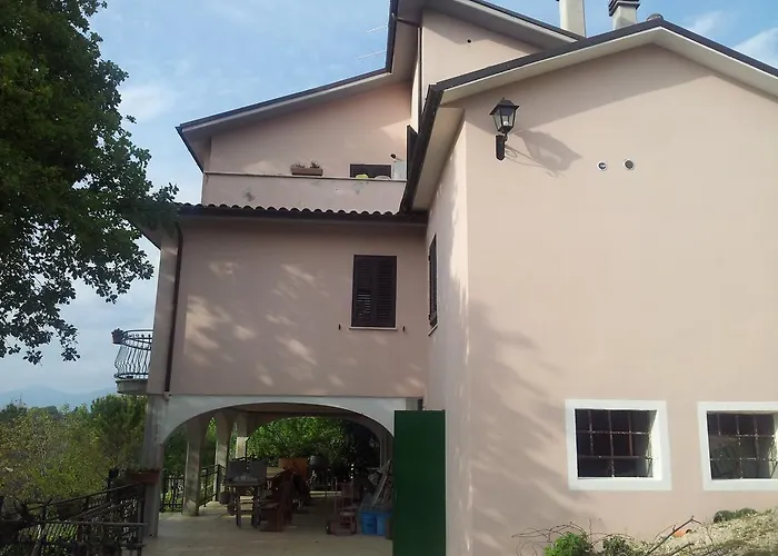 La Piccola Quercia فندق مبيت وإفطار